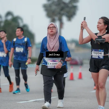 Runner Photo 7551198