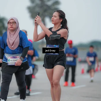 Runner Photo 7551216