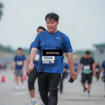 Runner Photo 7551220