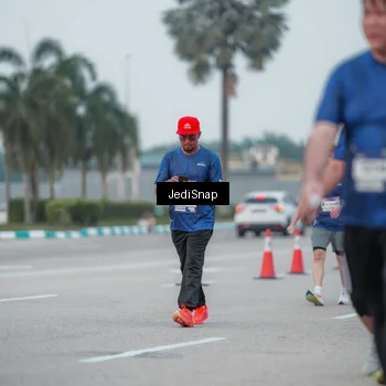 Runner Photo 7551222