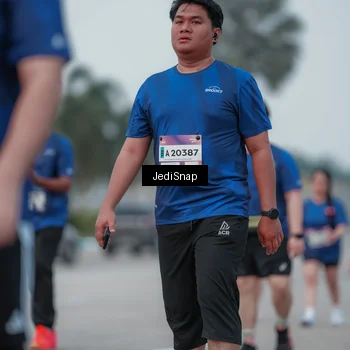 Runner Photo 7551231
