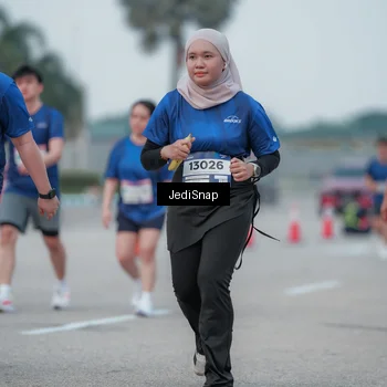 Runner Photo 7551240