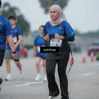 Runner Photo 7551242
