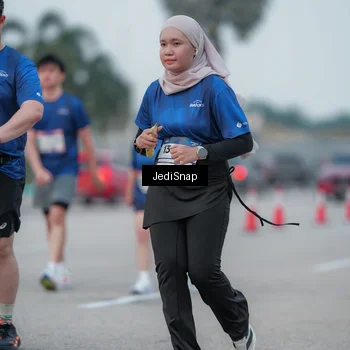 Runner Photo 7551243