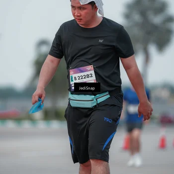 Runner Photo 7551250