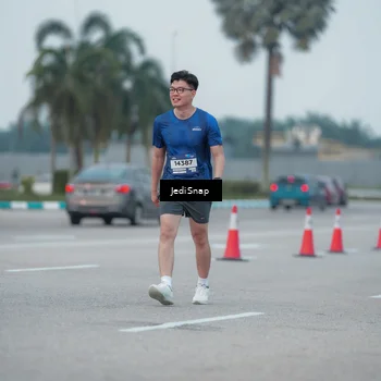 Runner Photo 7551255