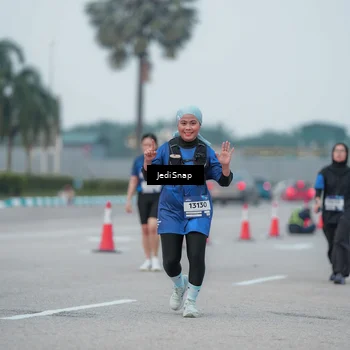 Runner Photo 7551269