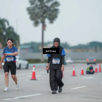 Runner Photo 7551281