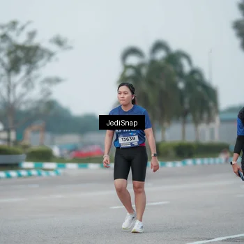 Runner Photo 7551288