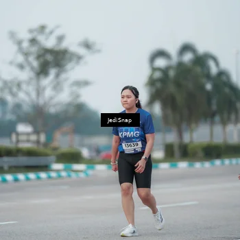 Runner Photo 7551291