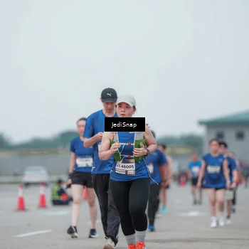 Runner Photo 7551302