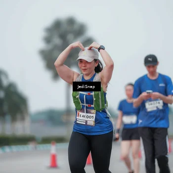 Runner Photo 7551303