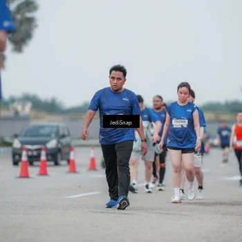 Runner Photo 7551319