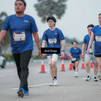 Runner Photo 7551331