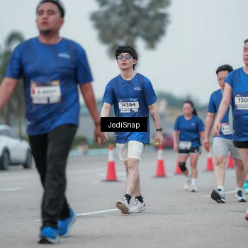 Runner Photo 7551332