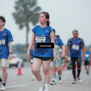 Runner Photo 7551337