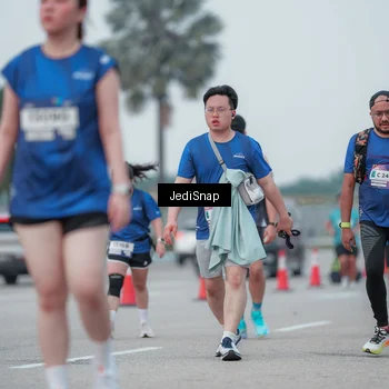 Runner Photo 7551342