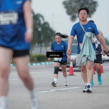 Runner Photo 7551347