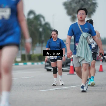 Runner Photo 7551350