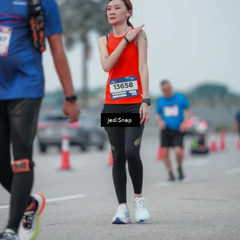 Runner Photo 7551362