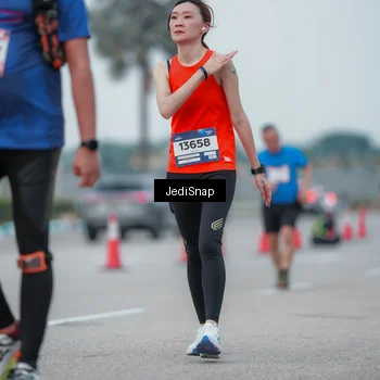 Runner Photo 7551363