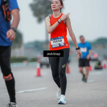 Runner Photo 7551366