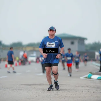 Runner Photo 7551370