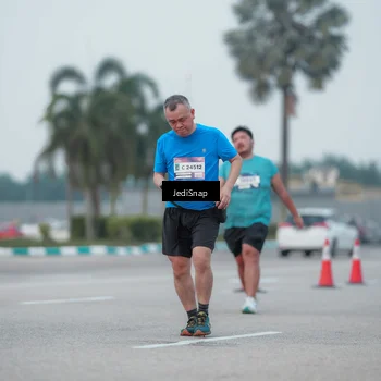 Runner Photo 7551378