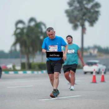 Runner Photo 7551380