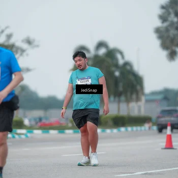 Runner Photo 7551391