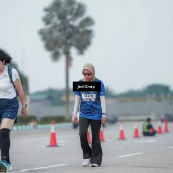 Runner Photo 7551429