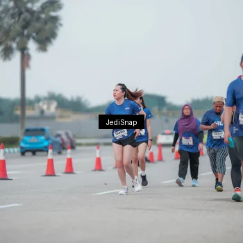 Runner Photo 7551436