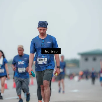 Runner Photo 7551451