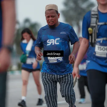 Runner Photo 7551459