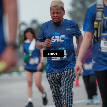 Runner Photo 7551460