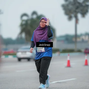 Runner Photo 7551466
