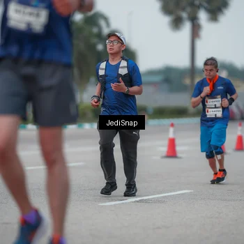 Runner Photo 7551481