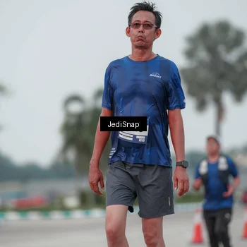 Runner Photo 7551483