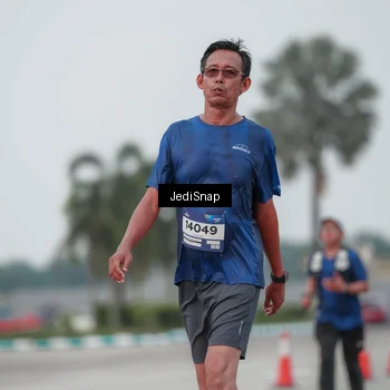Runner Photo 7551487