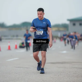 Runner Photo 7551494