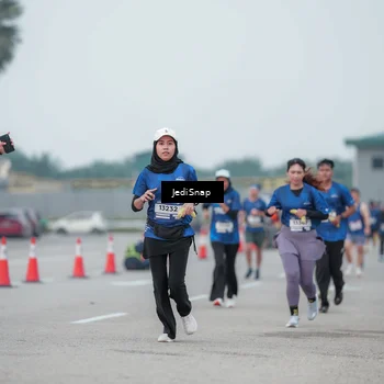 Runner Photo 7551502