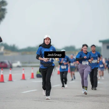 Runner Photo 7551508