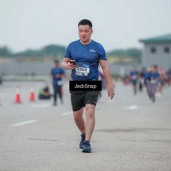 Runner Photo 7551512