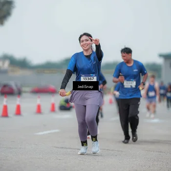 Runner Photo 7551517