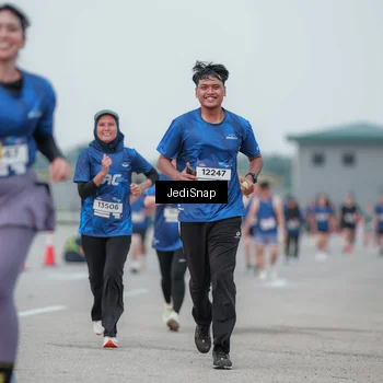 Runner Photo 7551546