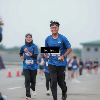 Runner Photo 7551547