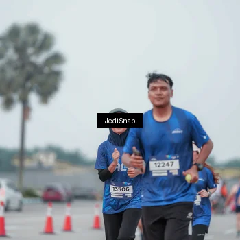 Runner Photo 7551548