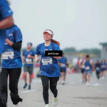 Runner Photo 7551559