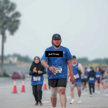 Runner Photo 7551580