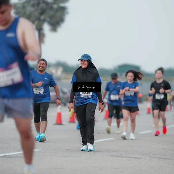 Runner Photo 7551609